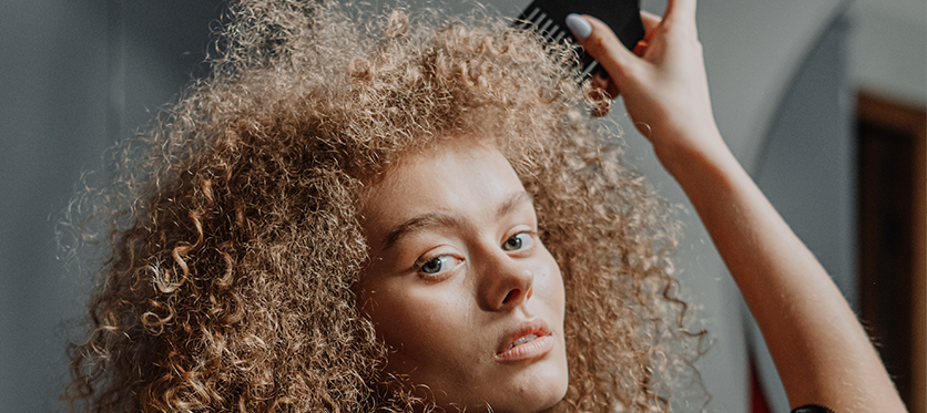 How to choose the perfect brush for your curls